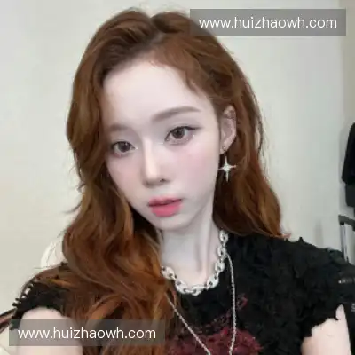 幸榕玫